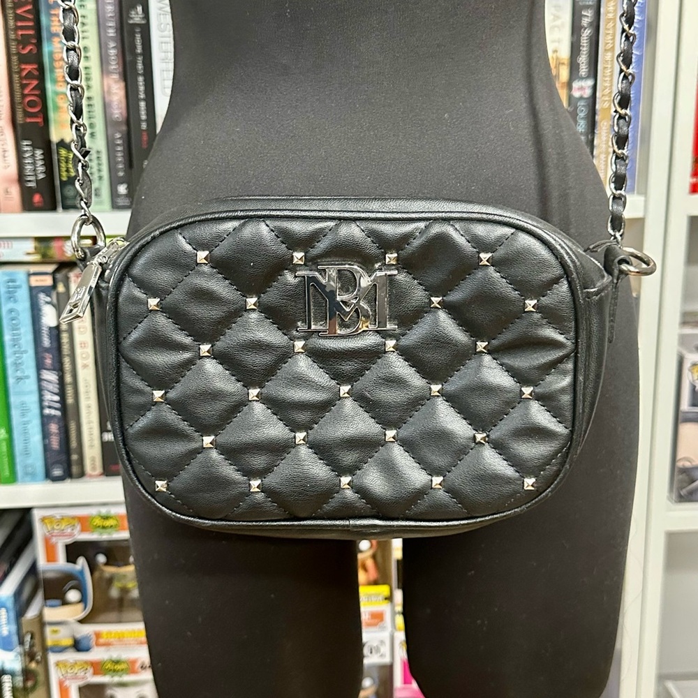 Badgley Mischka Black Quilted Crossbody Bag